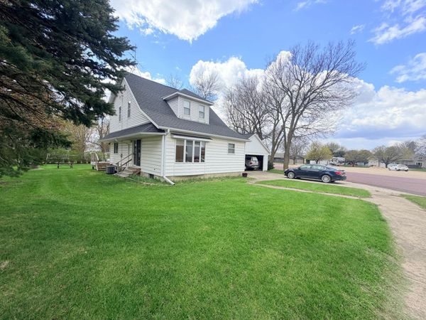 451 Paul Avenue, Lake Wilson, MN 56151