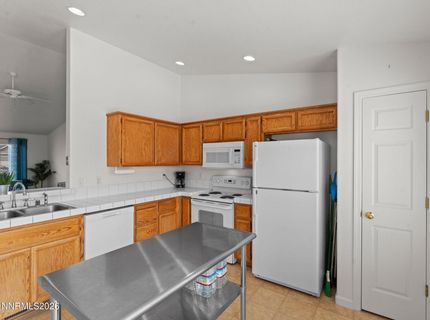 2215 Ellice Way, Fernley, NV 89408 Photo