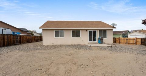 2215 Ellice Way, Fernley, NV 89408 Photo