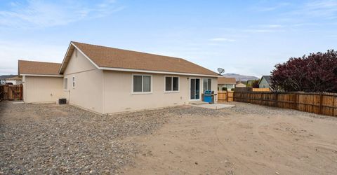 2215 Ellice Way, Fernley, NV 89408 Photo