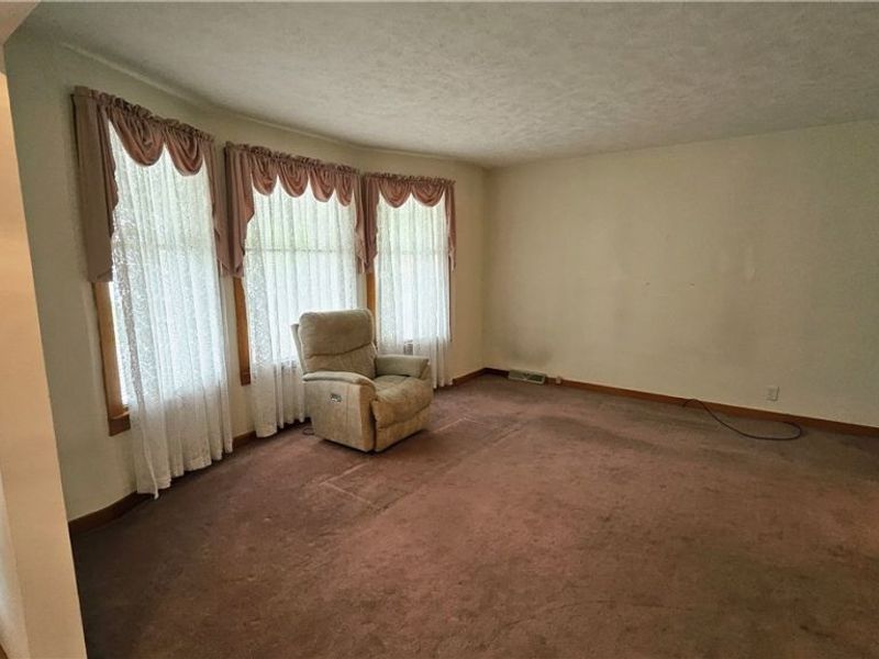 131 Sycamore Street, Adena, OH 43901 Photo 13