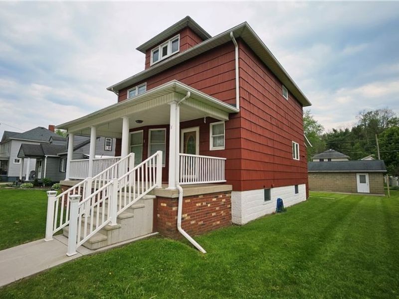 131 Sycamore Street, Adena, OH 43901 Photo 2
