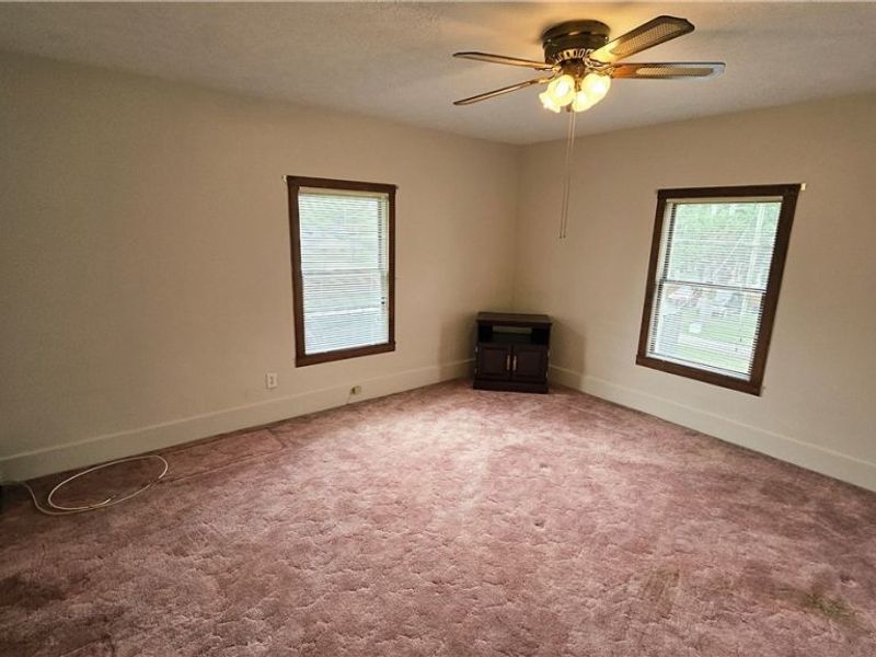 131 Sycamore Street, Adena, OH 43901 Photo 23