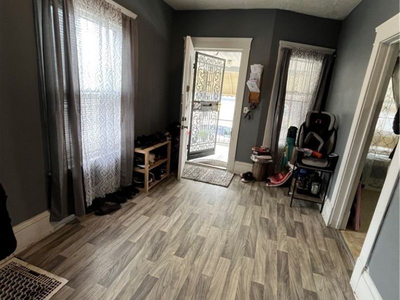10405 Olivet Avenue, Cleveland, OH 44103 Photo 4