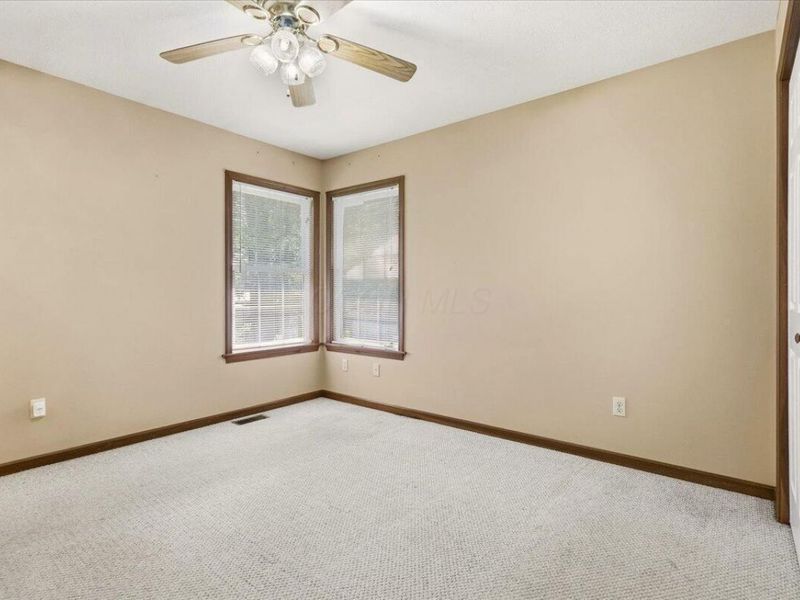 710 Daffodil Drive, Howard, OH 43028 Photo 20