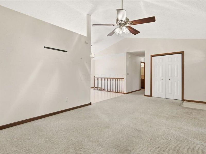 710 Daffodil Drive, Howard, OH 43028 Photo 7