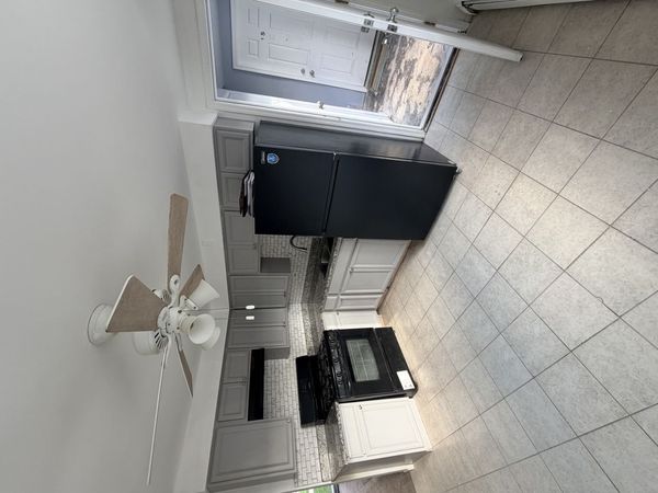 5139 W 79th Street, Unit 2-South, Burbank, IL 60459