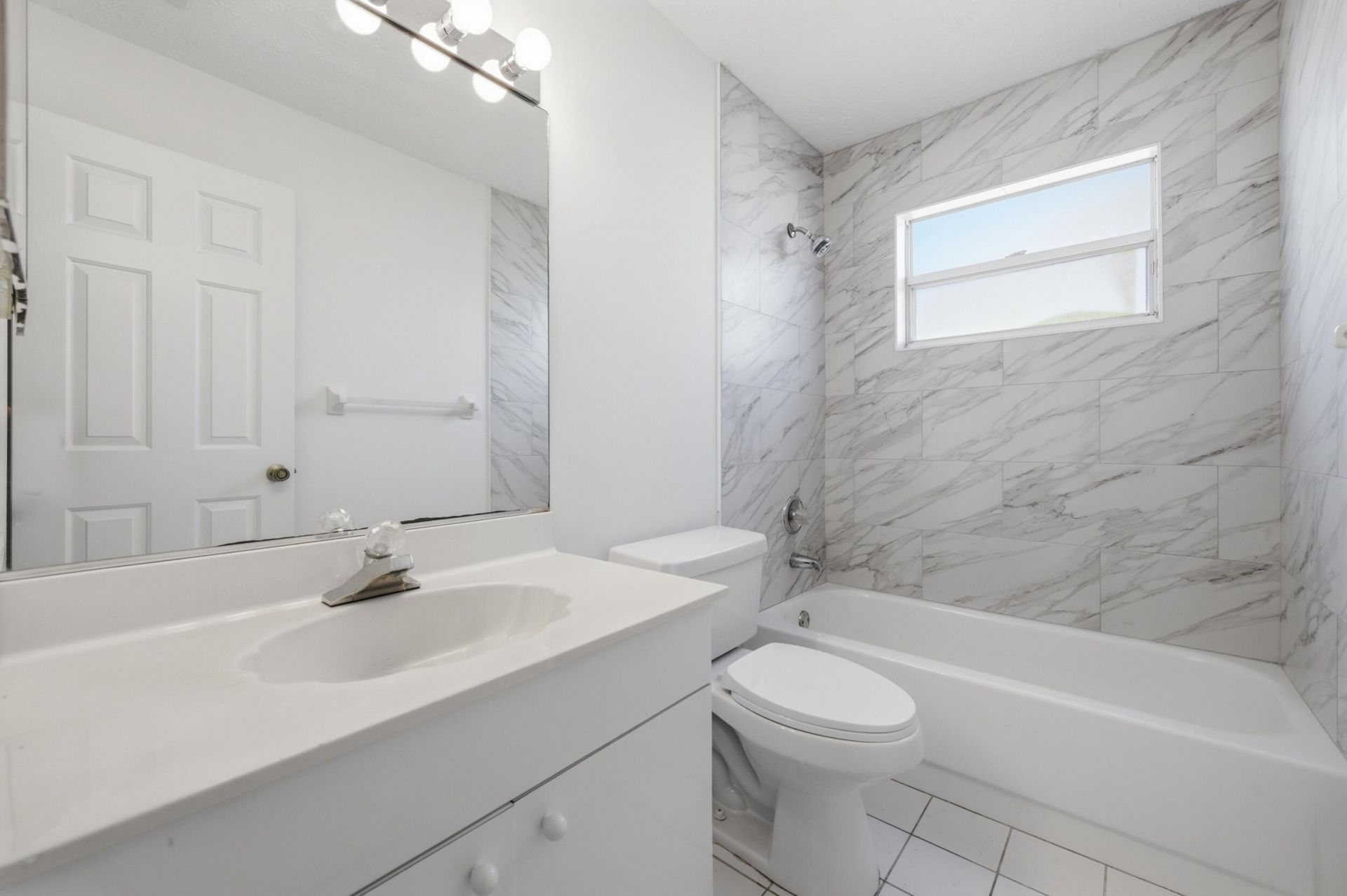 1371 SE Airoso Boulevard, Port Saint Lucie, FL 34983 Photo