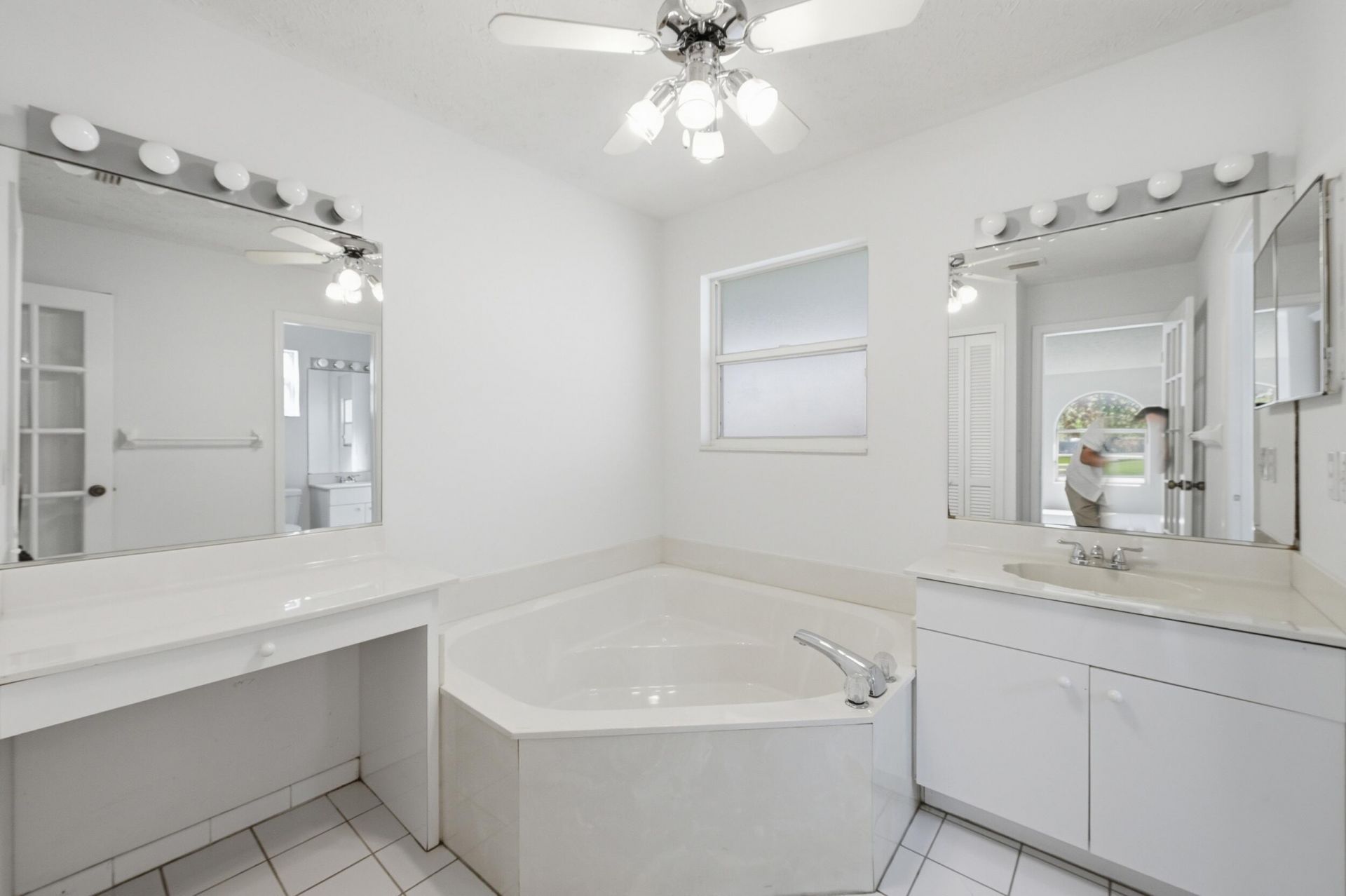 1371 SE Airoso Boulevard, Port Saint Lucie, FL 34983 Photo