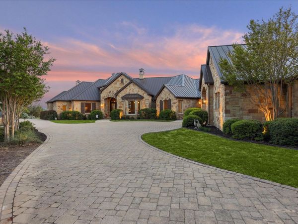 259 Chimney Cove DR, Marble Falls, TX 78654