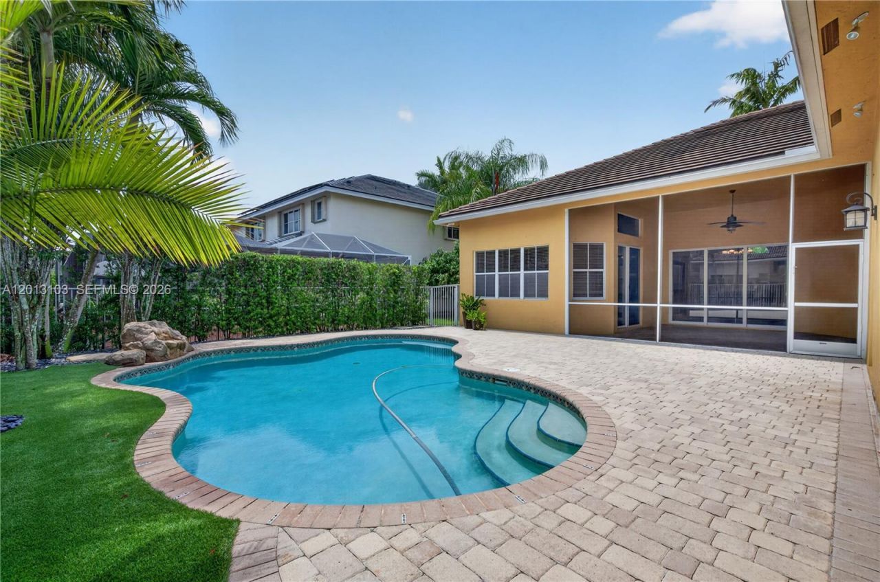 1306 Crossbill Ct, Weston, FL 33327 Photo