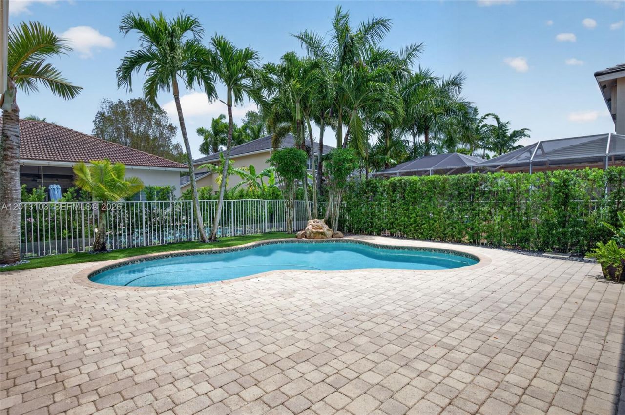 1306 Crossbill Ct, Weston, FL 33327 Photo