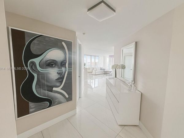 300 Sunny Isles Blvd , Unit 4-2407, Sunny Isles Beach, FL 33160