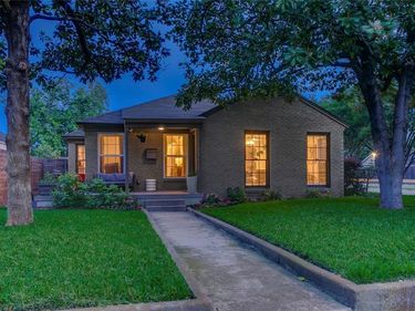 1142 Brunner Avenue, Dallas, TX 75224