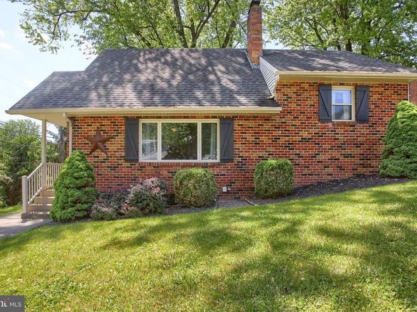 610 GEORGIAN PLACE, HARRISBURG, PA 17111