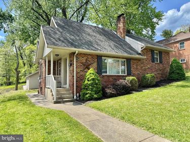 610 GEORGIAN PLACE, HARRISBURG, PA 17111