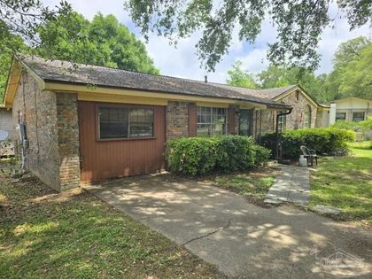 204 Tower Dr Pensacola, FL 32534