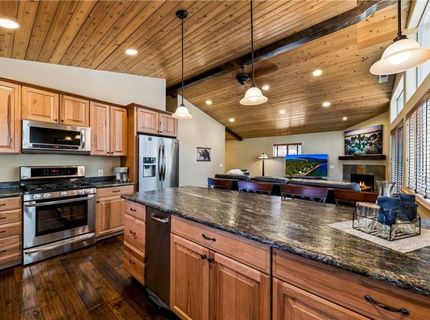877 Northwood, Unit 2, Incline Village, NV 89451 Photo