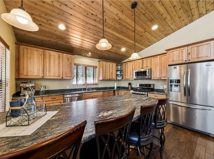 877 Northwood, Unit 2, Incline Village, NV 89451 Photo