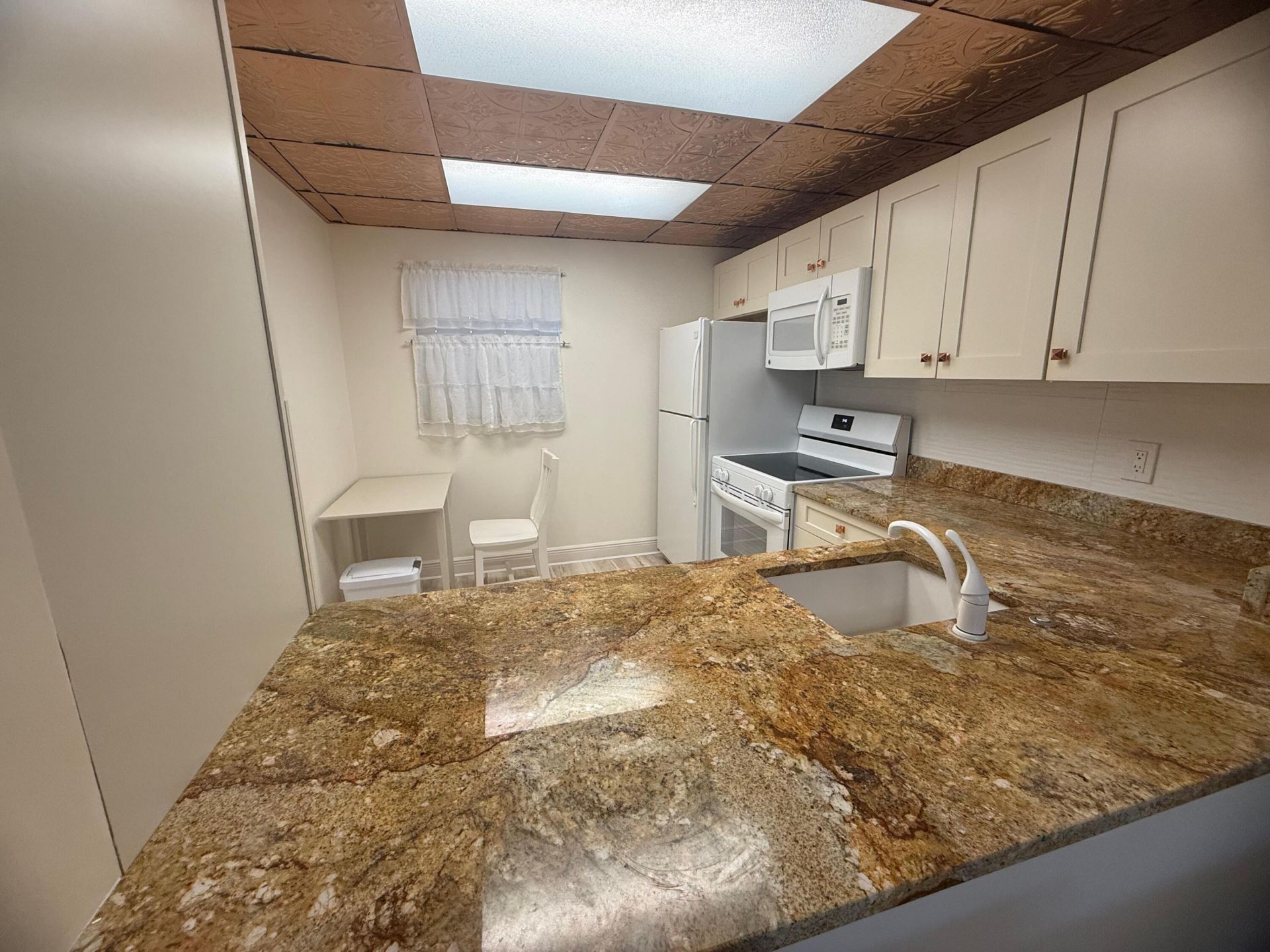 2601 NE 3rd Court, Unit 202, Boynton Beach, FL 33435 Photo