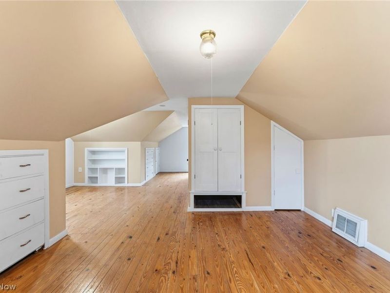 4180 W 57th Street , Cleveland, OH 44144 Photo 23