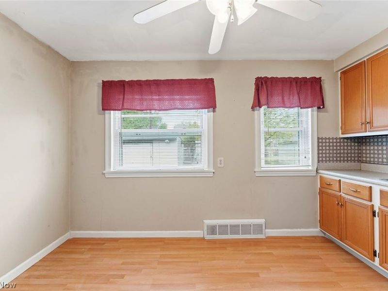 4180 W 57th Street , Cleveland, OH 44144 Photo 7