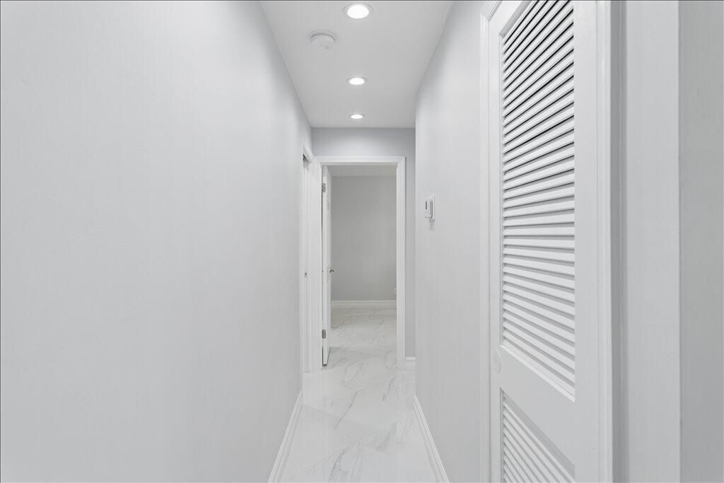 6379 Bay Club Drive, Unit 2, Fort Lauderdale, FL 33308 Photo