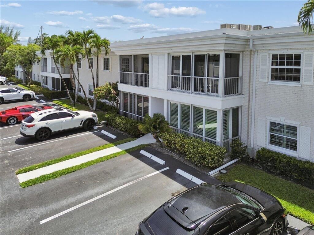 6379 Bay Club Drive, Unit 2, Fort Lauderdale, FL 33308 Photo