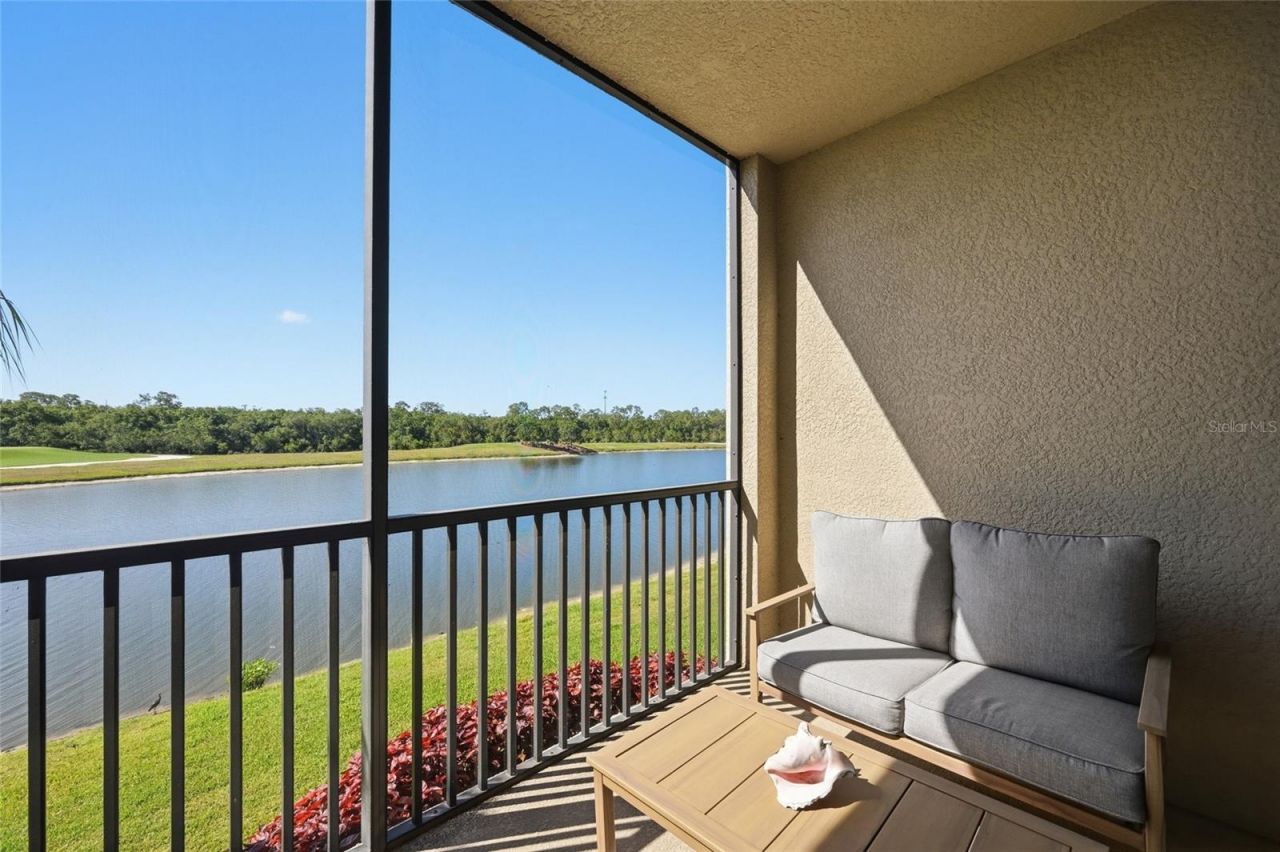 16904 Vardon Terrace , Unit 205, Lakewood Ranch, FL 34211 Photo