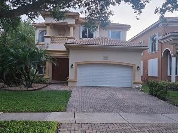 7027 Aliso Avenue, West Palm Beach, FL 33413