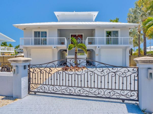 437 Laguna Avenue, KEY LARGO, FL 33037