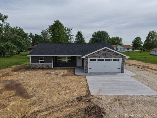 602 Fourth Street, Stover, MO 65078