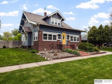 205 S 2nd Street , Cedar Bluffs, NE 68015