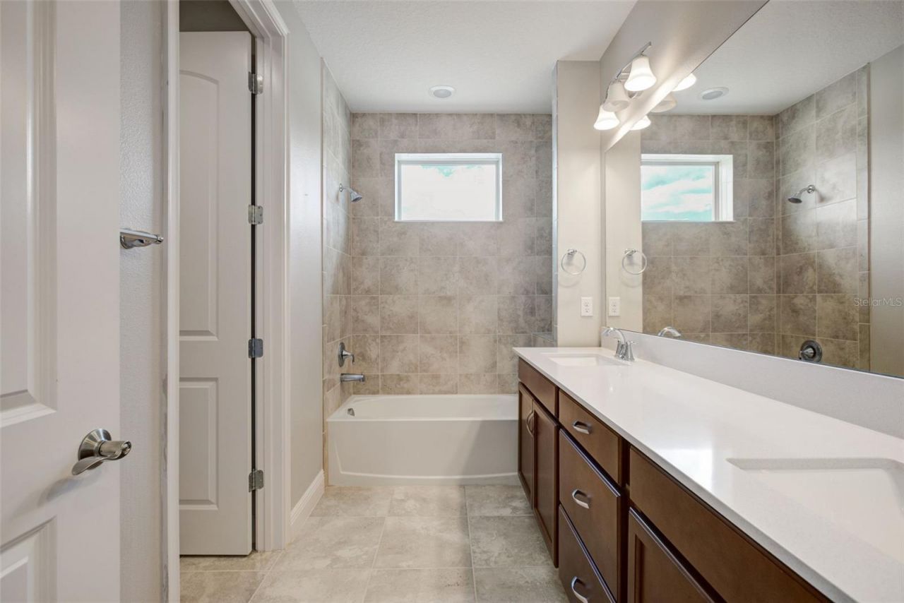 5234 Buttonsage Drive, Saint Cloud, FL 34772 Photo
