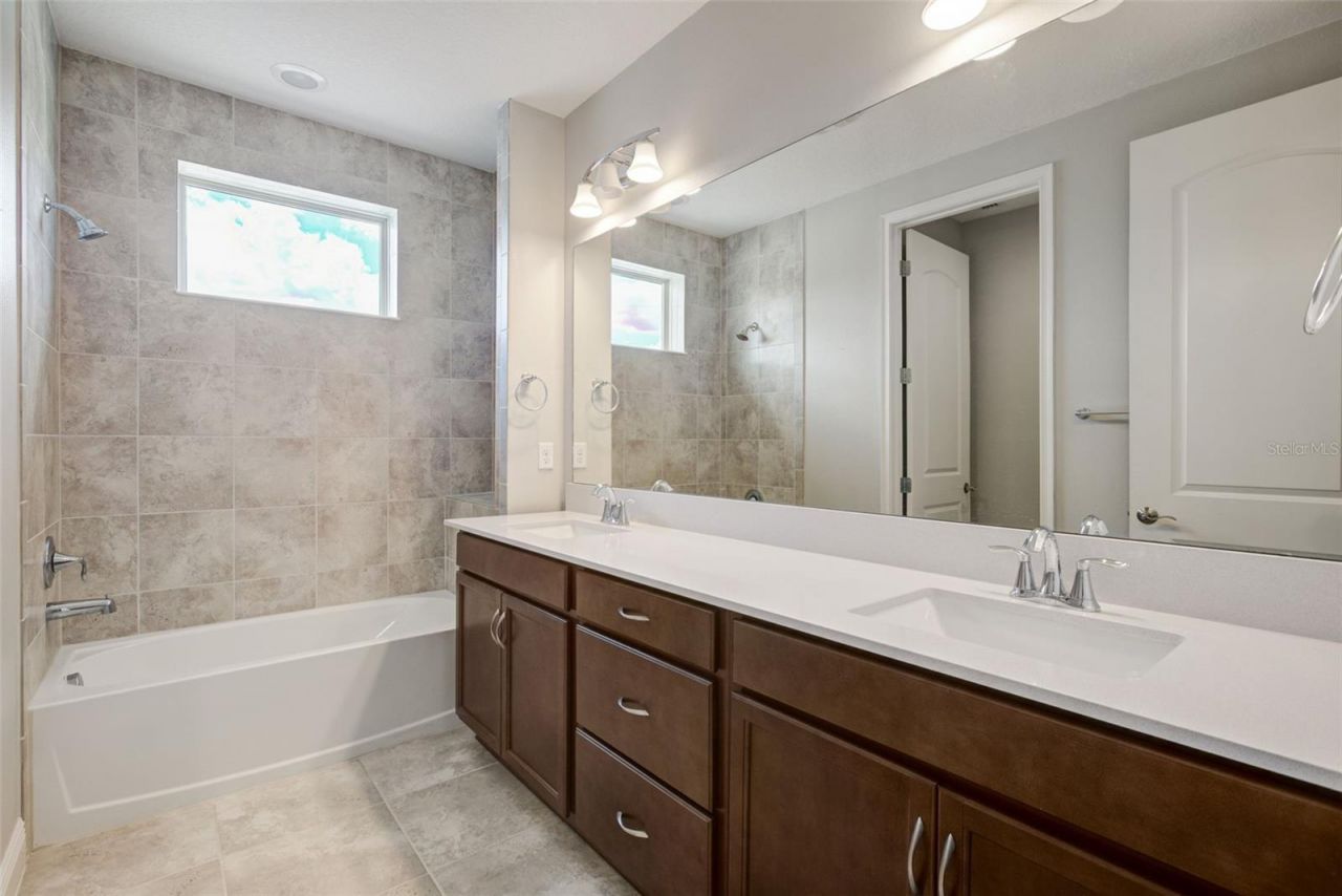 5234 Buttonsage Drive, Saint Cloud, FL 34772 Photo