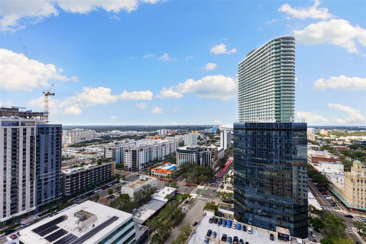 275 1st Avenue S, Unit 2308, Saint Petersburg, FL 33701 Photo
