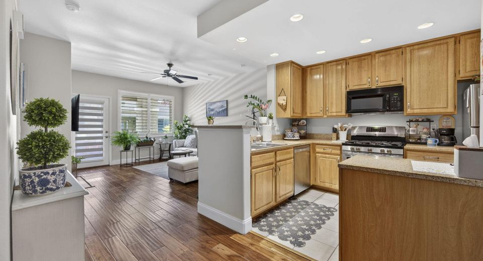 900 S Meadows Parkway, Unit 613, Reno, NV 89521 Photo