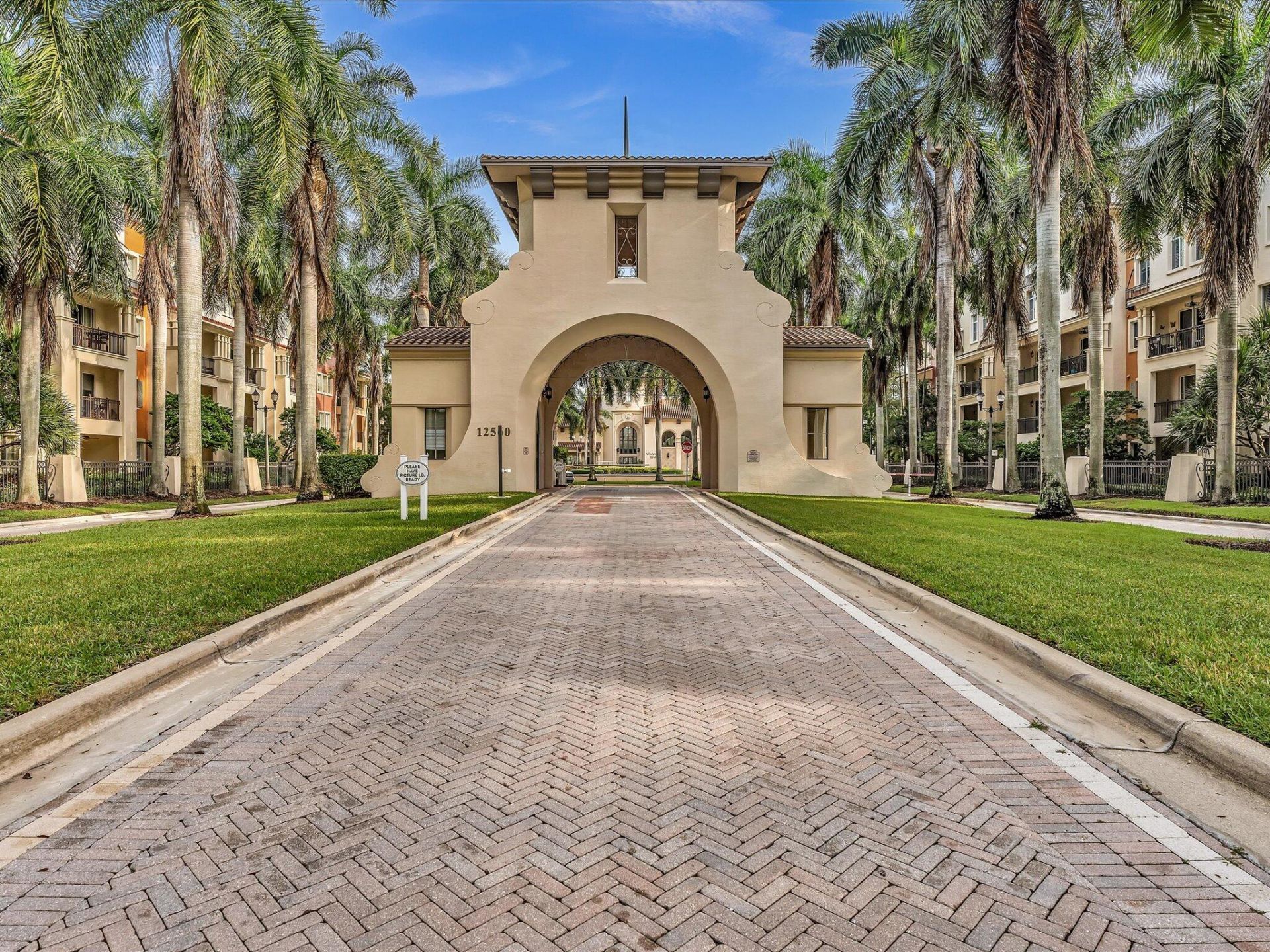 3340 NW 125th Lane, Sunrise, FL 33323 Photo