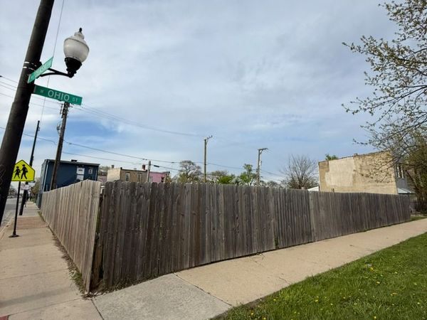 3964 W Ohio Street, Chicago, IL 60624