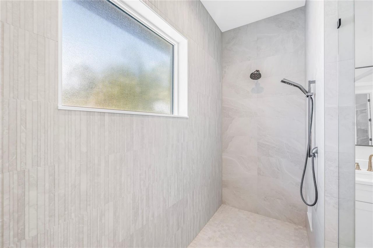 151 17th Avenue N, Saint Petersburg, FL 33704 Photo