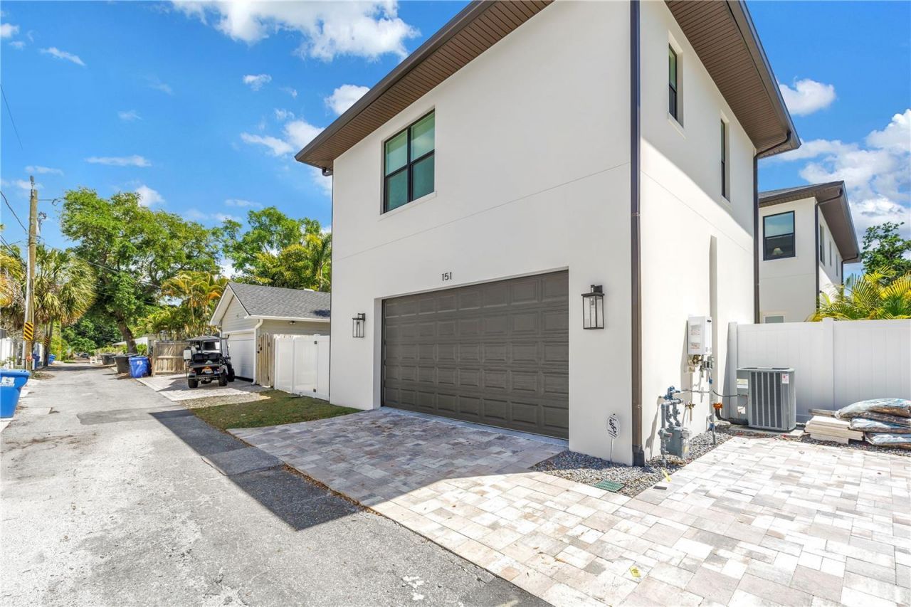 151 17th Avenue N, Saint Petersburg, FL 33704 Photo