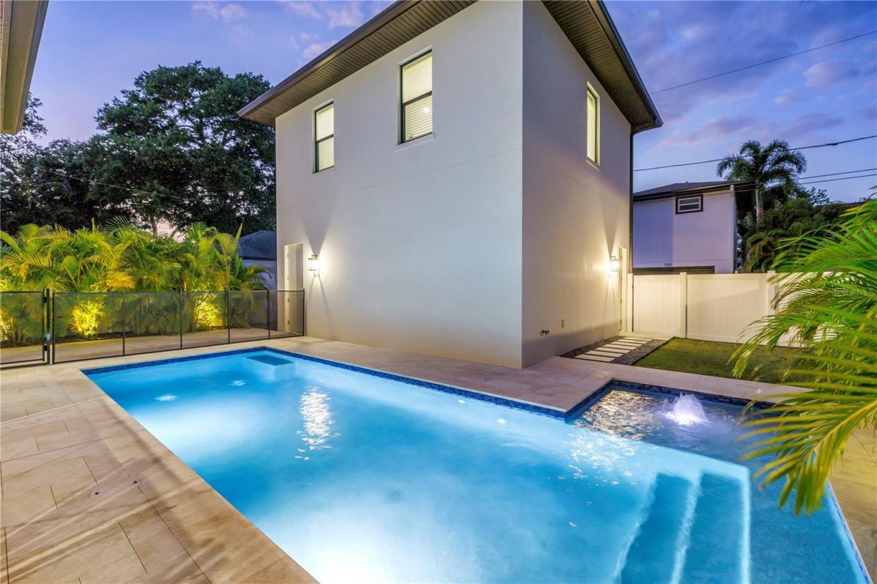 151 17th Avenue N, Saint Petersburg, FL 33704 Photo