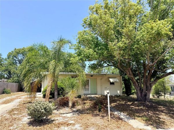 7055 MERRICK LANE , SPRING HILL, FL 34606