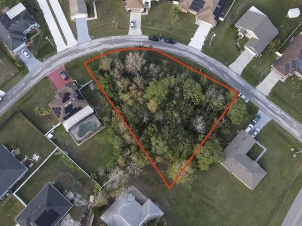 1090 DUDLEY DRIVE , KISSIMMEE, FL 34758
