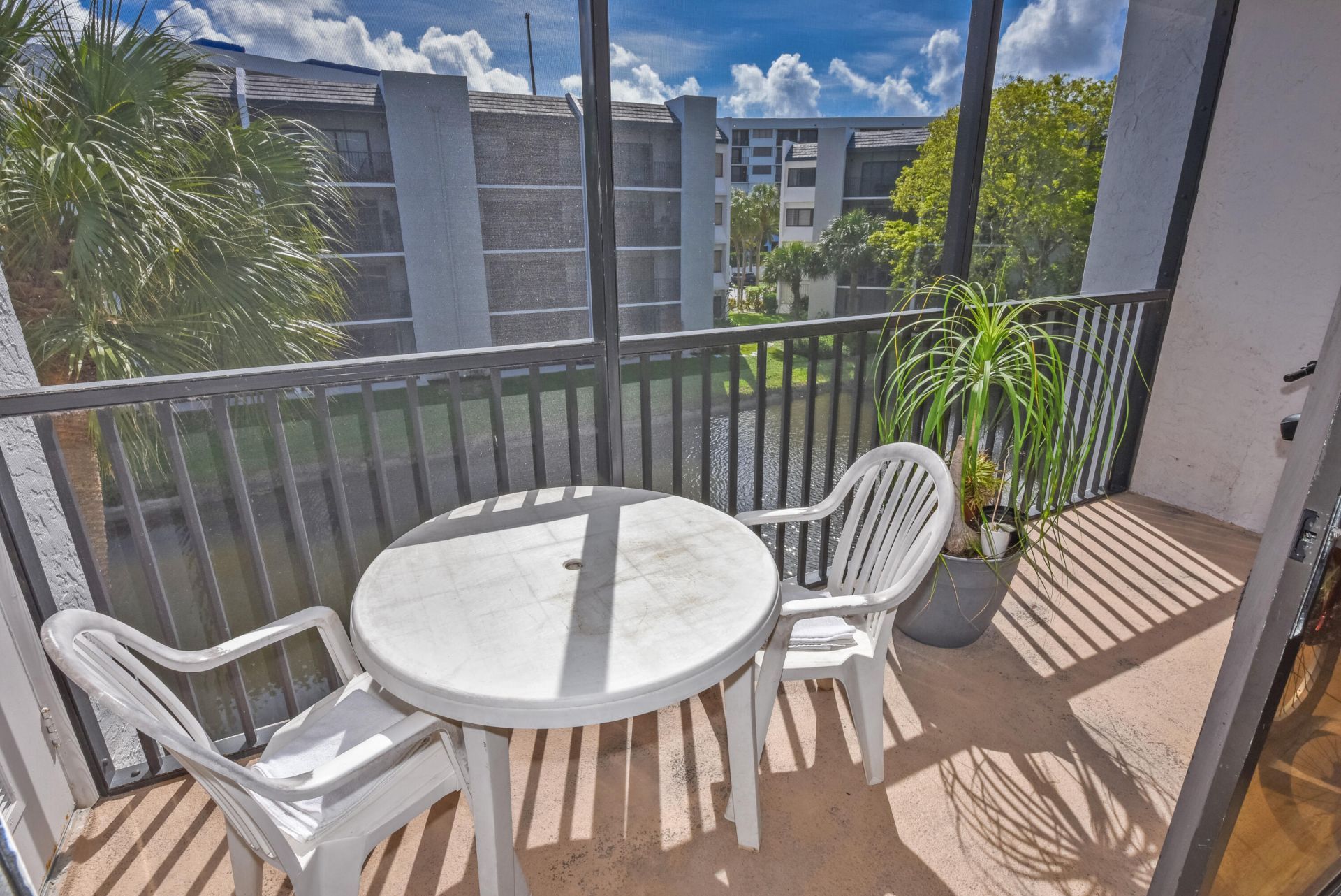 1605 Us-1, Unit D305, Jupiter, FL 33477 Photo