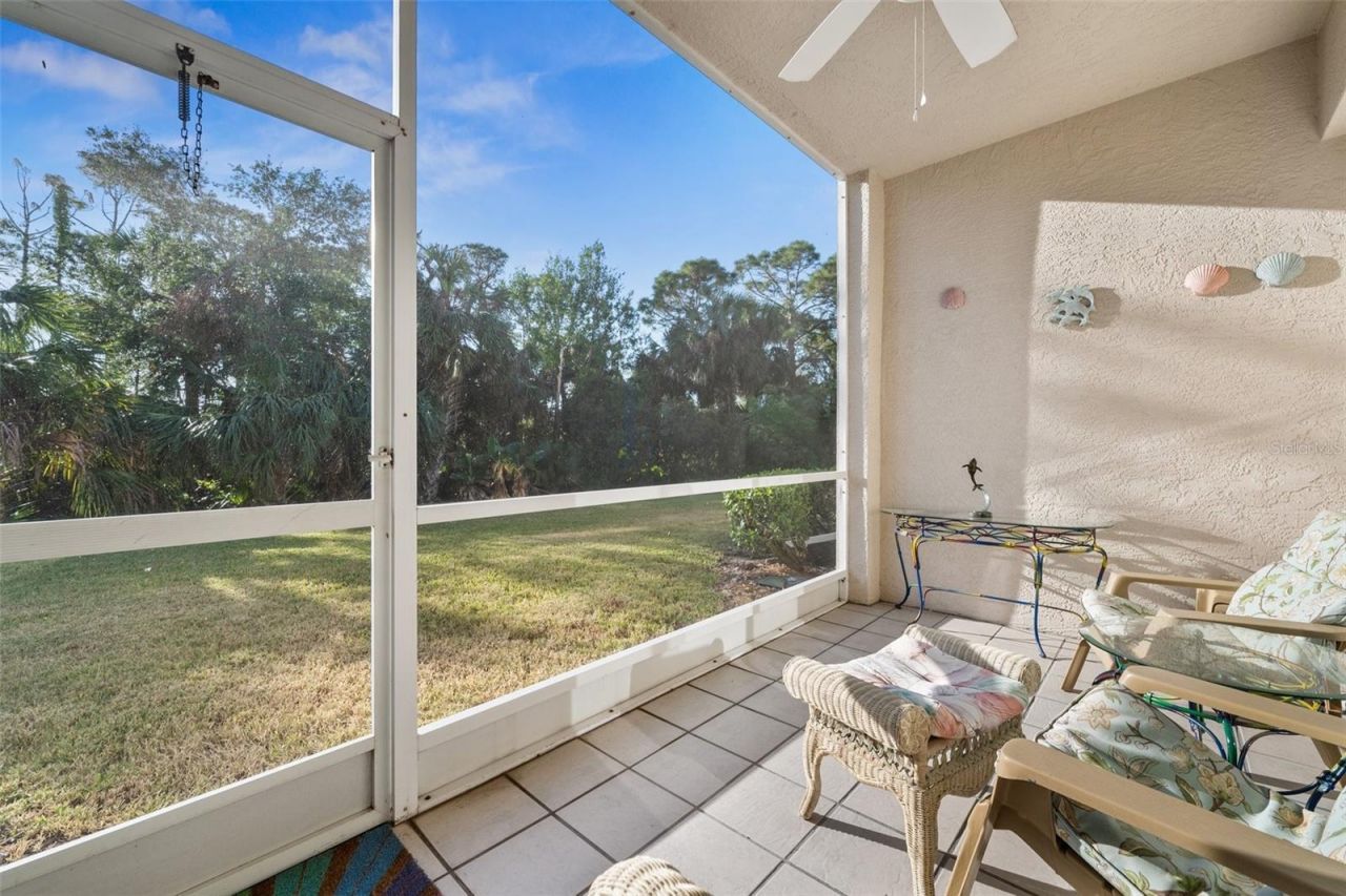 9611 Castle Point Drive , Unit 912, Sarasota, FL 34238 Photo