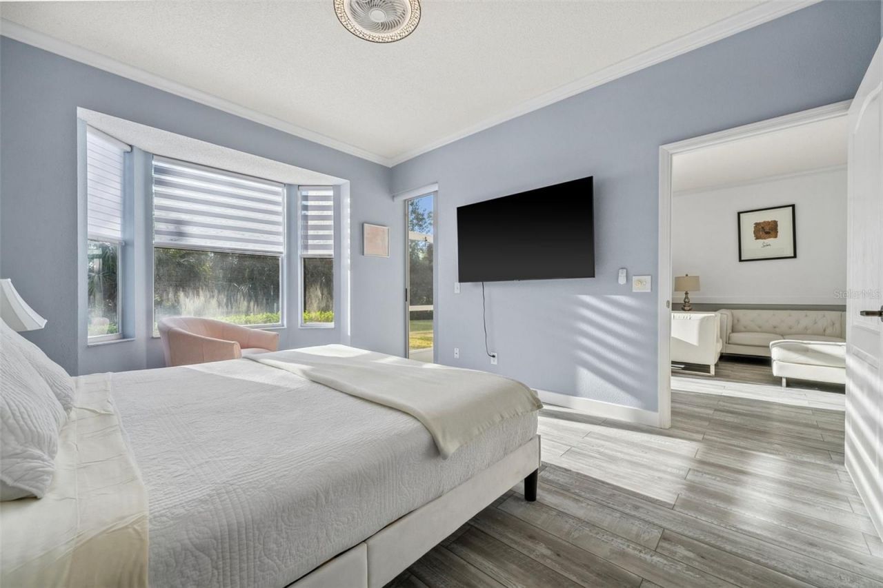 9611 Castle Point Drive , Unit 912, Sarasota, FL 34238 Photo