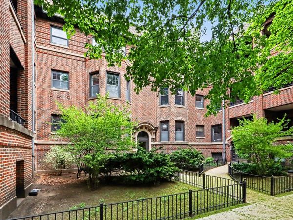 918 W Schubert Avenue , Unit 1, Chicago, IL 60614
