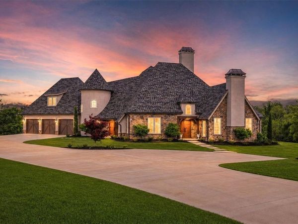 101 Highgrove Cove, Elm Springs, AR 72762