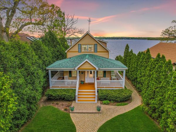 140 Eagle Point Road, Fox Lake, IL 60020